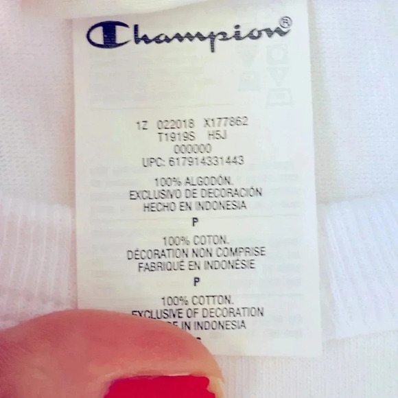 Champion White Printed Graphic Tee Size Small - Picture 8 of 8